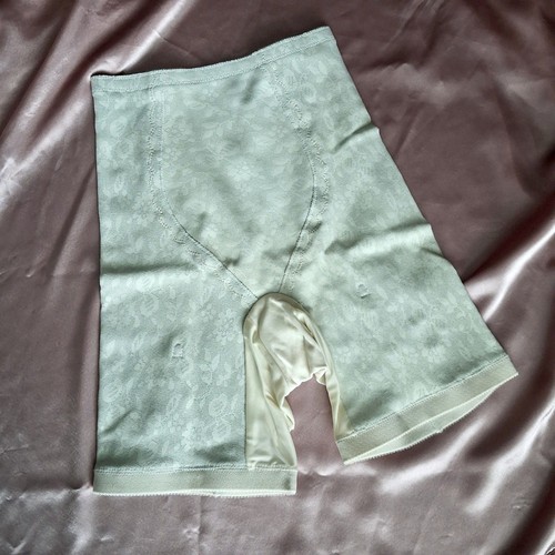 Vintage playtex hour - 18, garter